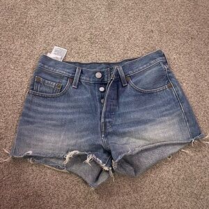 Levi’s shorts